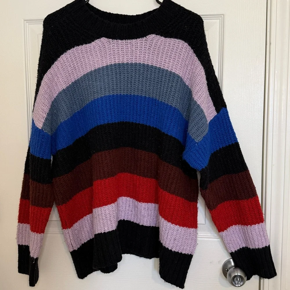 American Eagle Woman's Knit Stripped Sweater - Medium - Picture 1 of 4